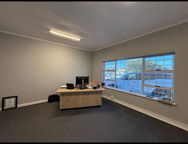 BUSINESS FOR SALE IN NEWTON PARK